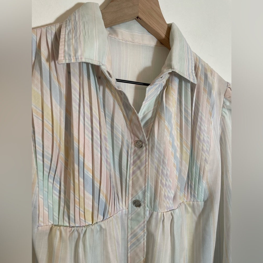 Retro Pastel GrannyCore House Coat Gown, Vintage Pleated Detail, Snap Buttons - Picture 1 of 11